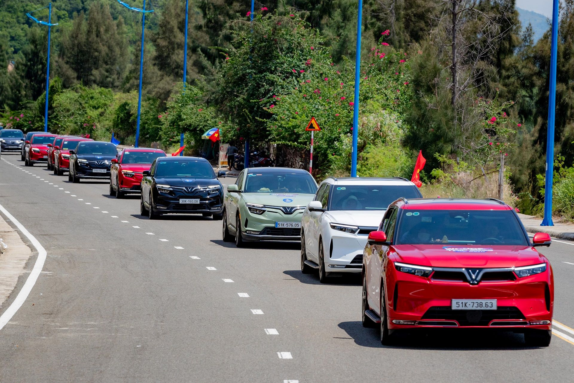 Vingroup gia hạn chương trình hỗ trợ khẩn cấp khách hàng chuyển đổi sang xe điện tới hết ngày 30-4-2026